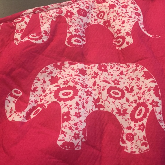 LUSH FUCHSIA PINK ELEPHANT MERMAID BLANKET QUILTED - Picture 8 of 8
